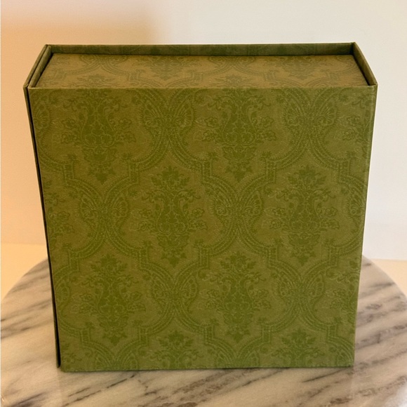Gucci Olive Green Paisley With A Ribbon & 2 Small Gift Boxes Empty - Picture 4 of 16